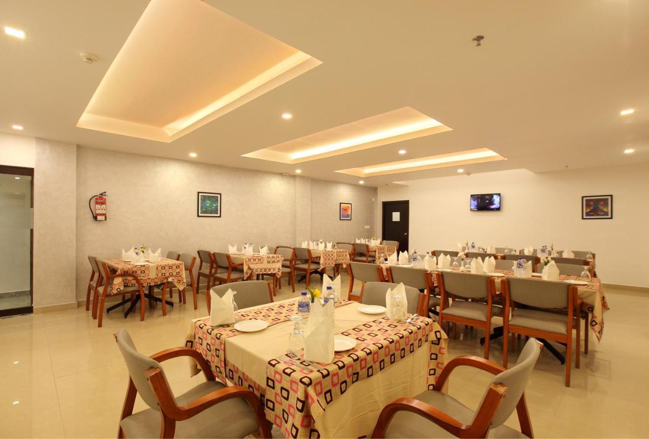 Hotel Park Residency Kuttiyadi Kuttyadi Exterior photo